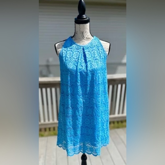 Speechless Dresses & Skirts - Speechless Sky Blue Scalloped Lace Yoke Shift Dress LIKE NEW CONDITION!​